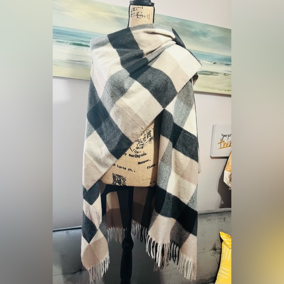 Style & Co. Color Block Poncho One Size - Picture 14 of 15